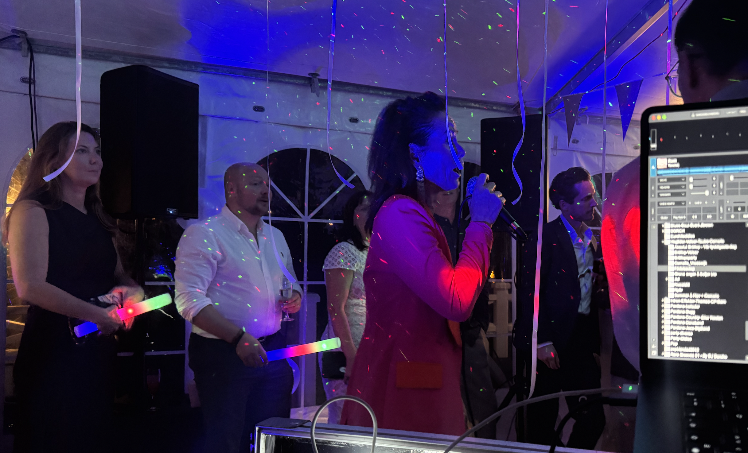 Dj Stockholm AB - Boka dj i Stockholm